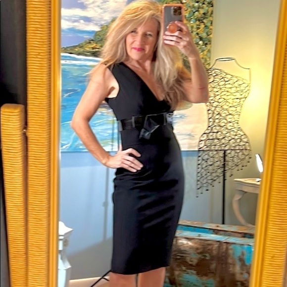 H&M Dresses & Skirts - ⭐️H&M,NWT,Stunning Black Cocktail Dress,”Class & Style Witout the Price-tag”